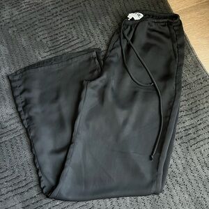 Skatie Ava satin Pants in black